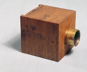 Appareil photo piège à souris, vers 1835